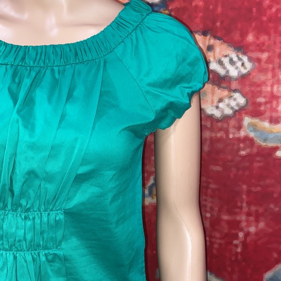 Banana Republic Green Top - Picture 2 of 3